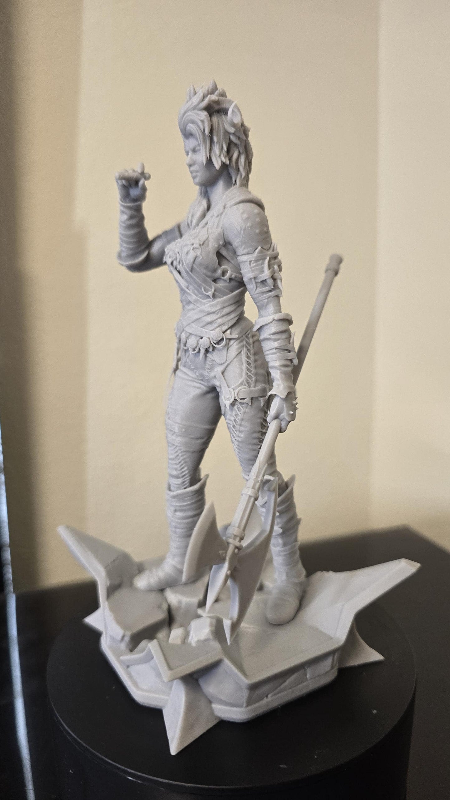 Karlach (Unpainted) | Baldur’s Gate 3 | 1:12 Scale | Resin 3d printed Model | DIY kit