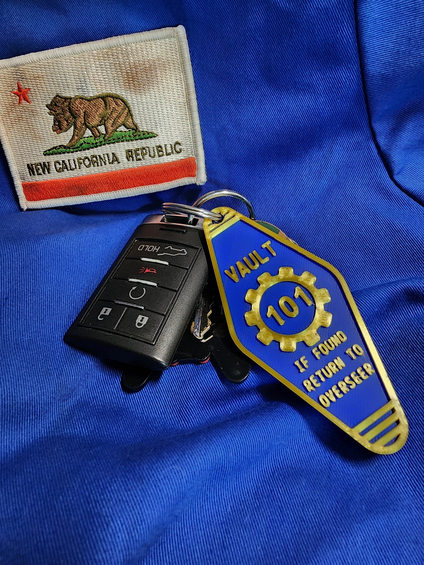 Fallout themed Vault Overseer 3D Printed Keychain. FULLY CUSTOMIZABLE