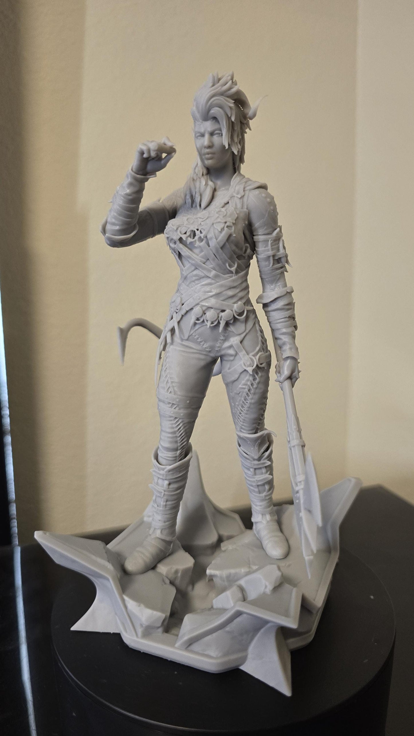 Karlach (Unpainted) | Baldur’s Gate 3 | 1:12 Scale | Resin 3d printed Model | DIY kit