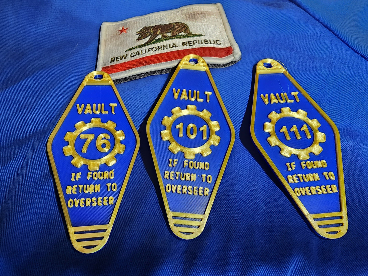 Fallout themed Vault Overseer 3D Printed Keychain. FULLY CUSTOMIZABLE