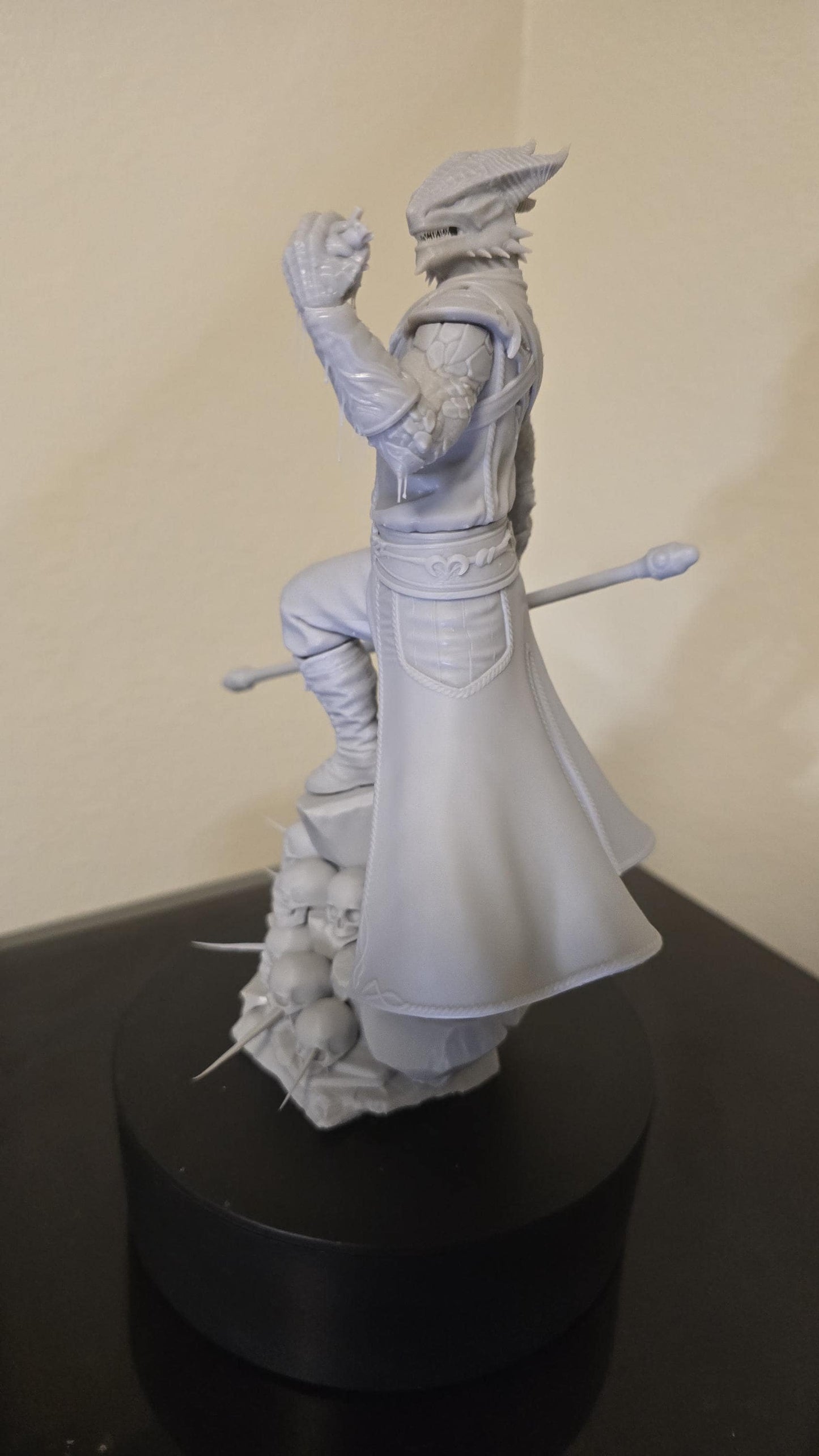 Dark Urge (Unpainted) | Baldur’s Gate 3 | 1:12 Scale | Resin 3d printed Model | DIY kit