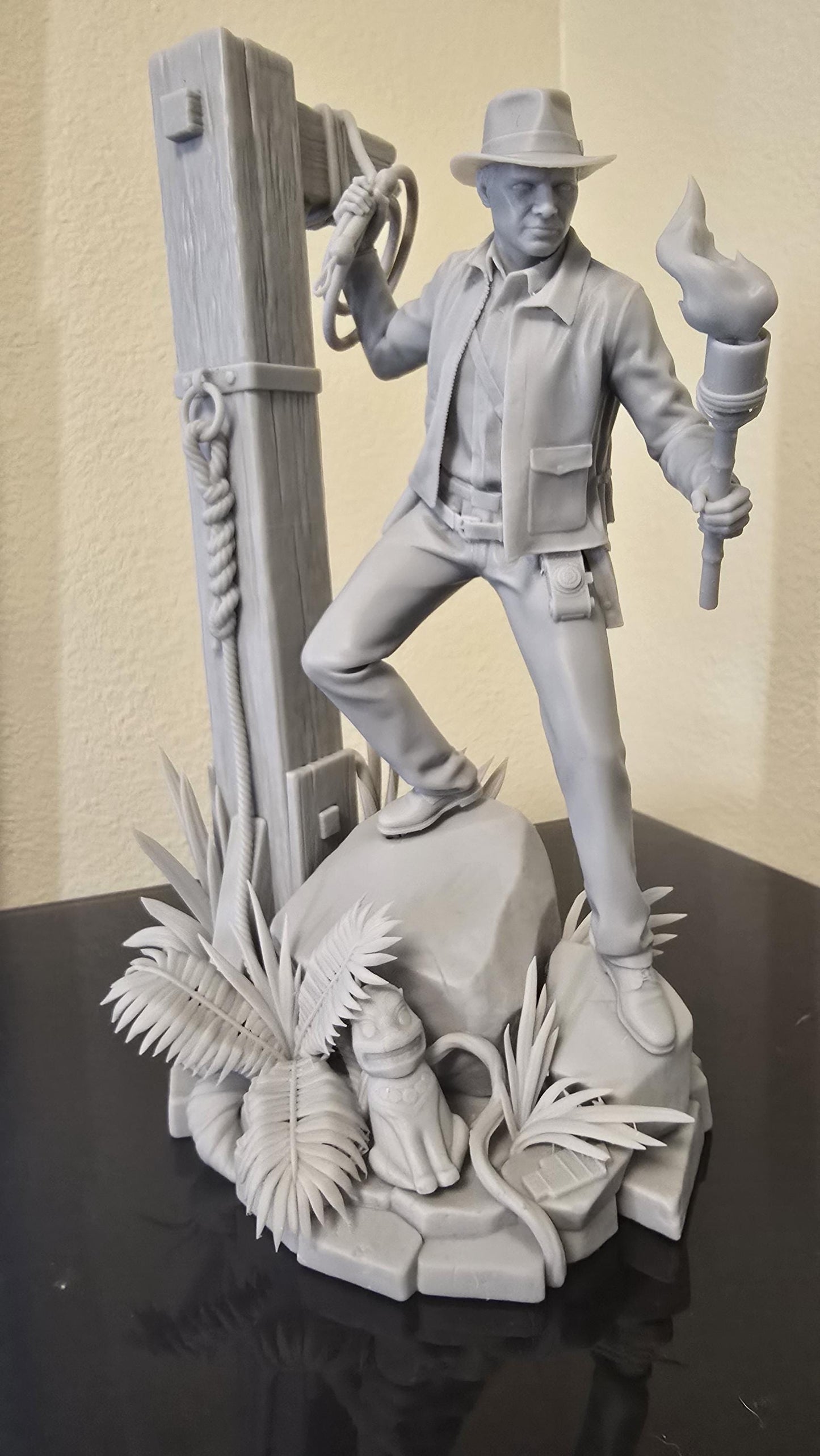 Indiana Jones (Unpainted) | Resin 3d printed Model | DIY kit
