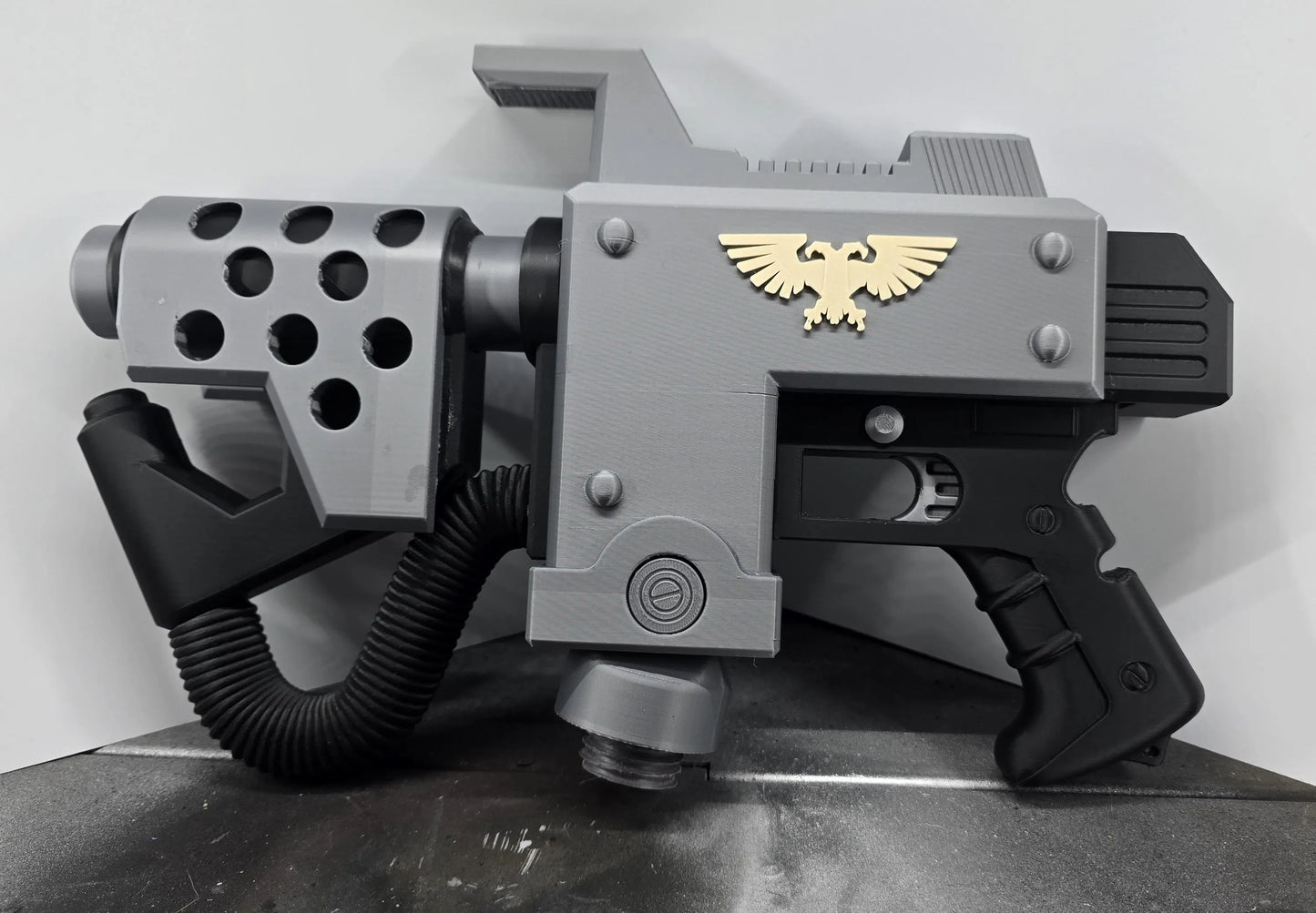 3D-Printed Warhammer 40k Hand Flamer cosplay Prop