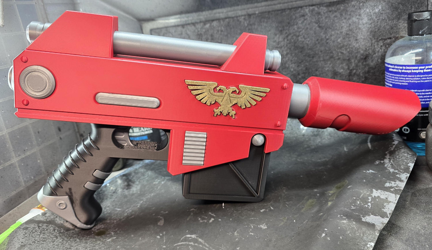 3D-Printed Warhammer 40k LasPistol cosplay Prop