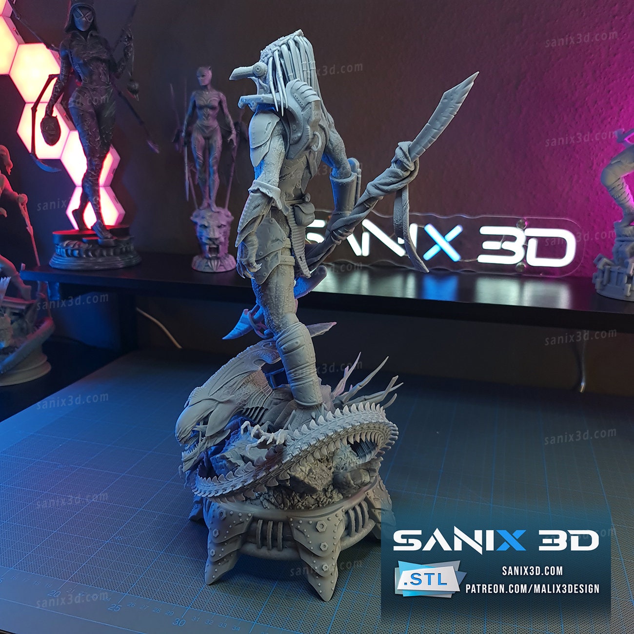 Alien vs. Predator Resin 3d printed Model |  (Unpainted) DIY kit
