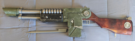 3D-Printed Warhammer 40k Lucius Pattern Lasgun Prop